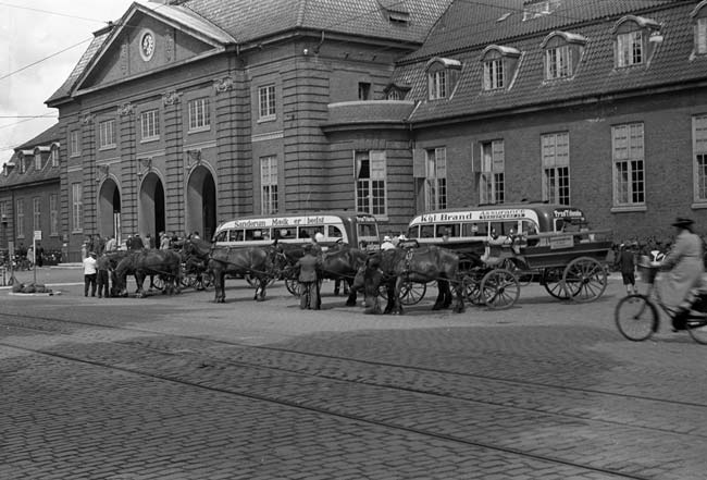 ældre billede af odense banegår